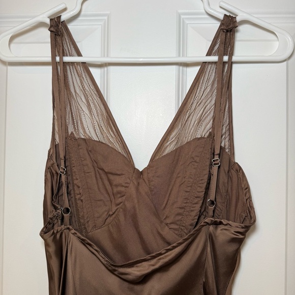 Anthropologie Let Me Be Femme Sheer Slip Midi
Dress size M - Picture 14 of 16